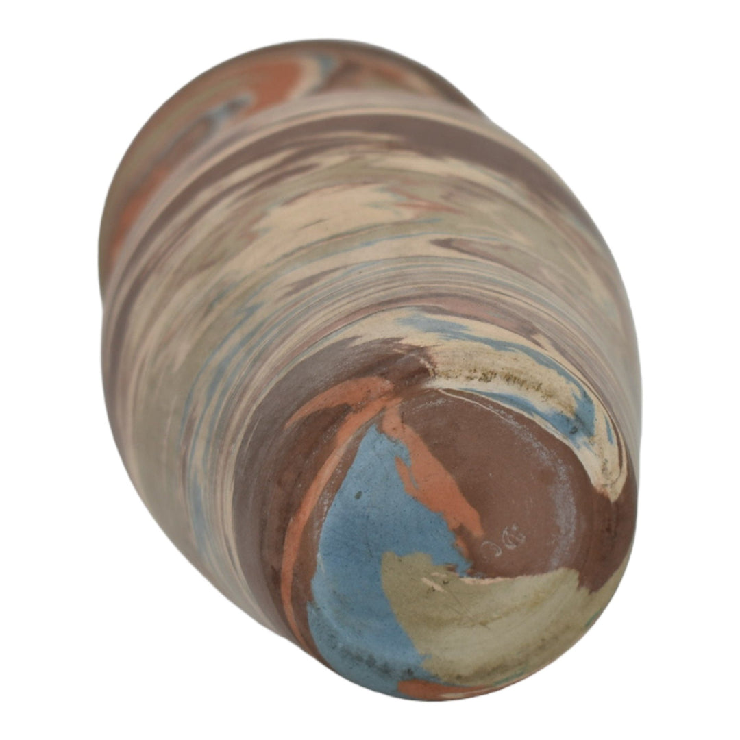 Niloak Mission Swirl 1910-24 Vintage Hand Made Art Pottery Flaring Rim 5.5" Vase