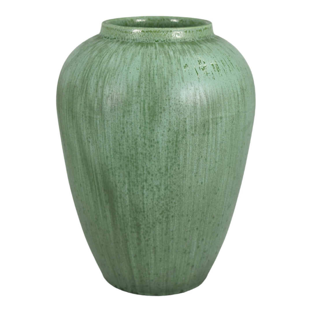 Amaco American Art Clay 1932 Art Deco Pottery Crystalline Green Ceramic Vase