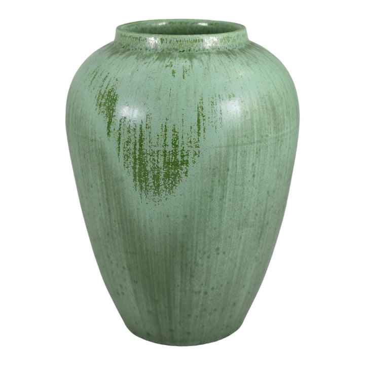 Amaco American Art Clay 1932 Art Deco Pottery Crystalline Green Ceramic Vase