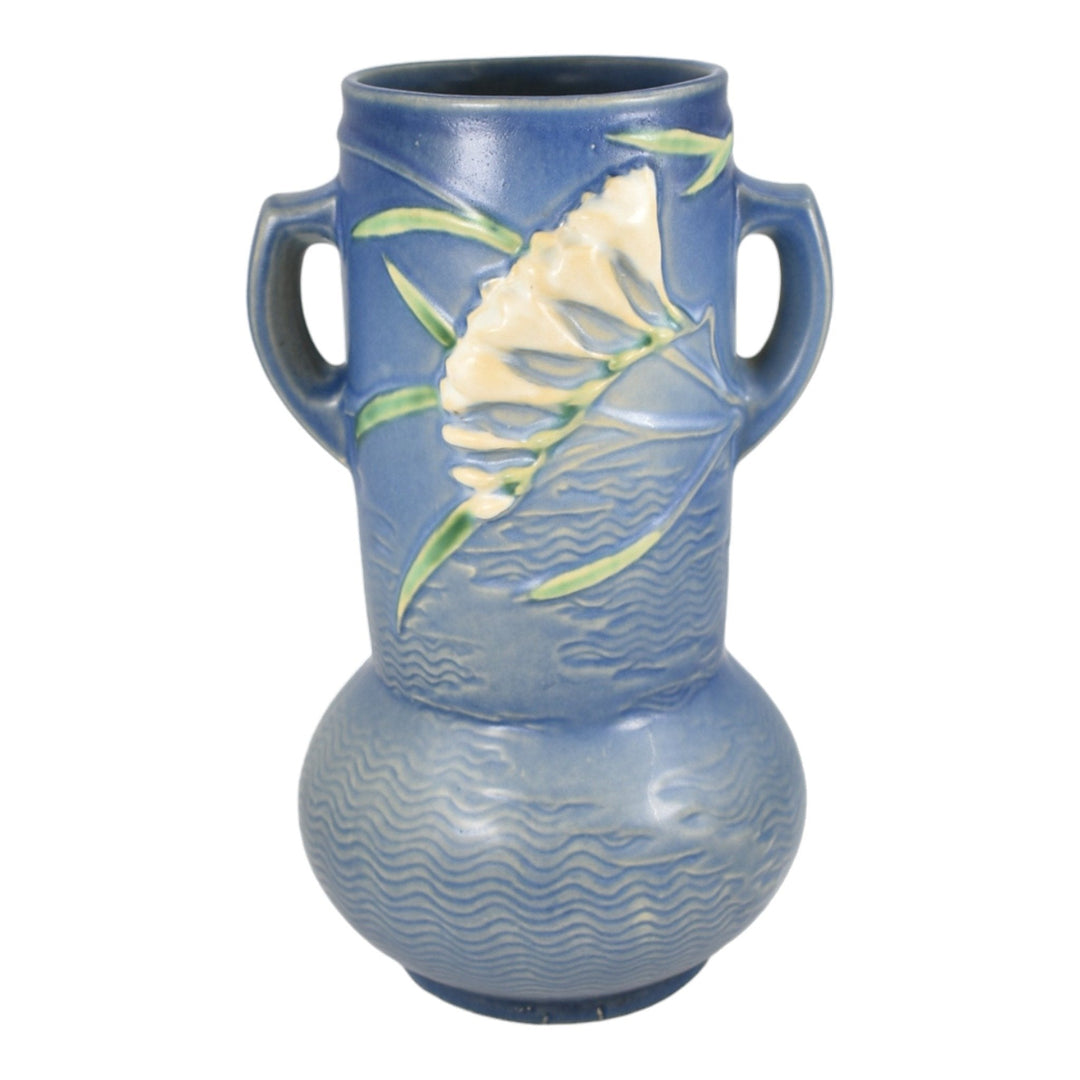 Roseville Freesia Blue 1945 Vintage Mid Century Modern Art Pottery Vase 126-10