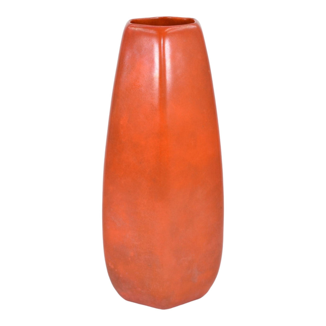 Weller Blo Red Chengtu 1925-36 Vintage Art Deco Pottery Lava Red Orange Vase