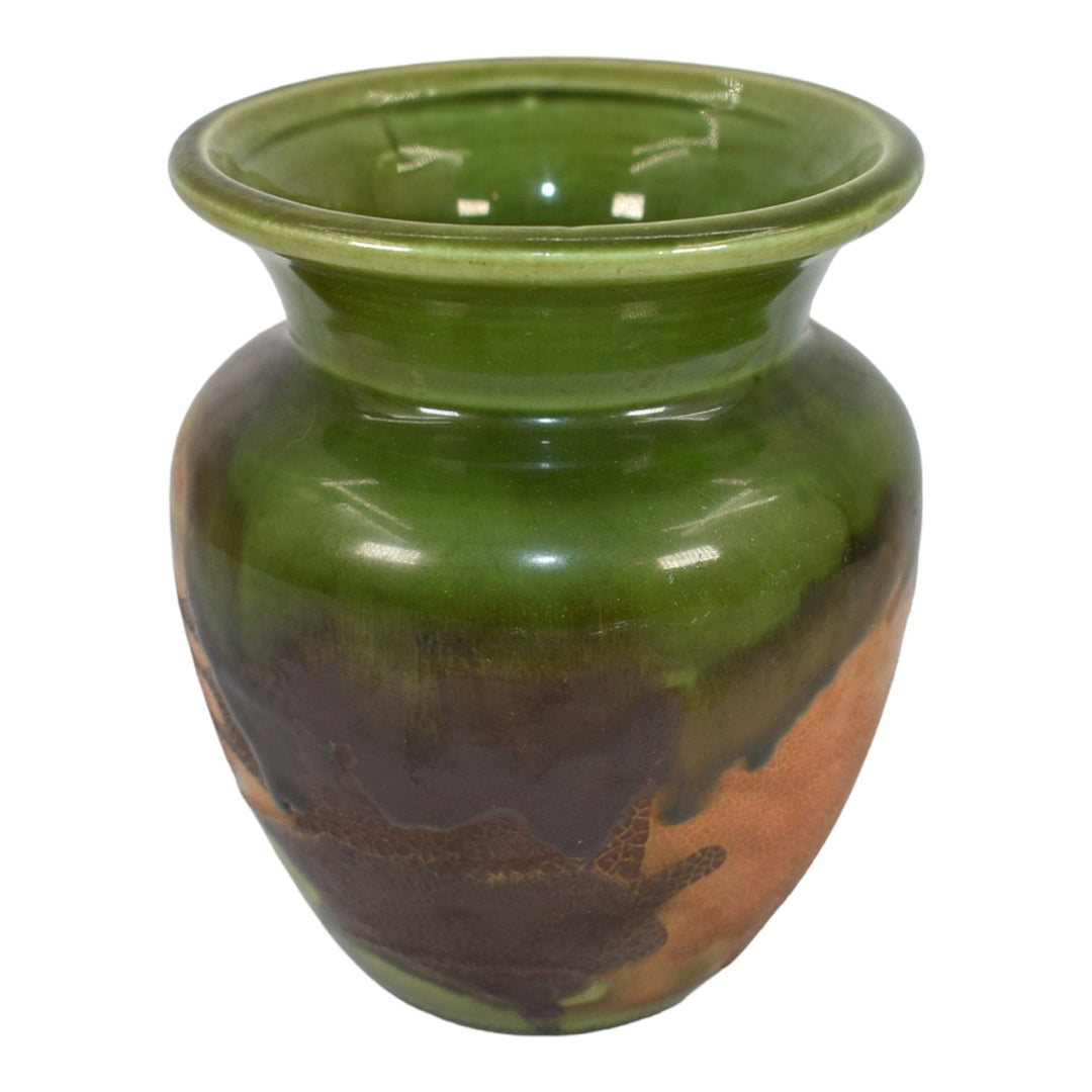 Haeger Earth Wrap 1970s Modern Deco Art Pottery Green Ceramic Vase 4200