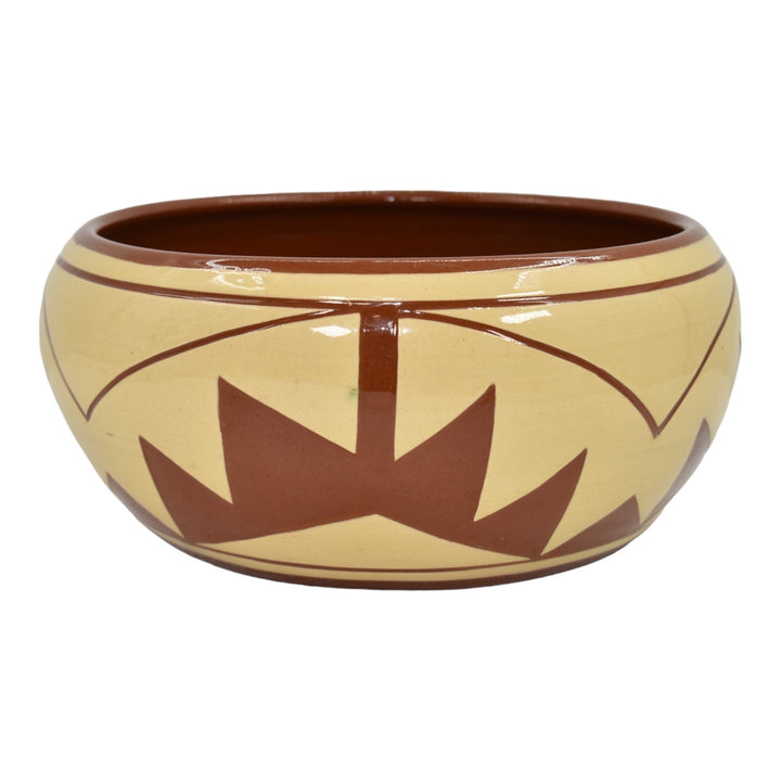 Pine Ridge Sioux Dakota Pottery Hand Made Geometric Design Brown Bowl Irving - Just Art Pottery