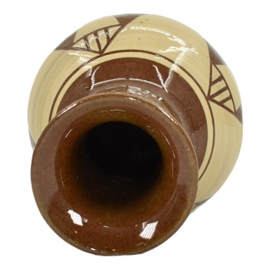 Pine Ridge Sioux Dakota Art Pottery Hand Made Native American Brown Vase Cottier - Just Art Pottery