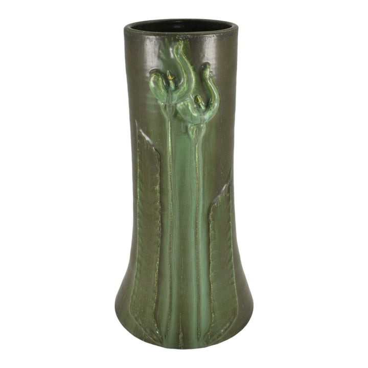 Door Hand Made Arts And Crafts Pottery Floral Matte Green Ceramic Vase