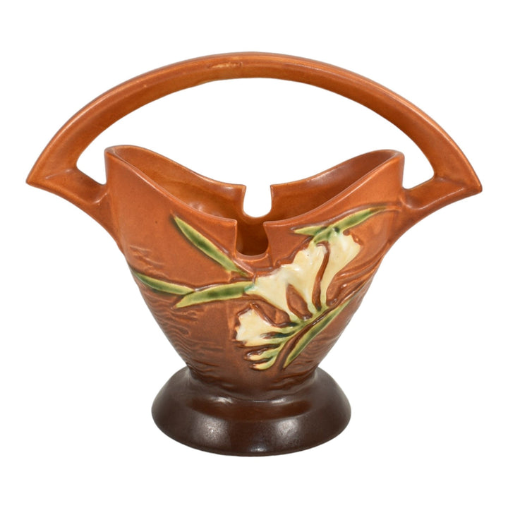 Roseville Freesia Brown 1945 Mid Century Modern Art Pottery Ceramic Basket 390-7