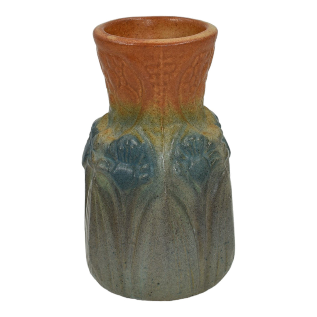 Brush McCoy Pastel Ware Amaryllis 1920s Art Pottery Green Brown Ceramic Vase 084