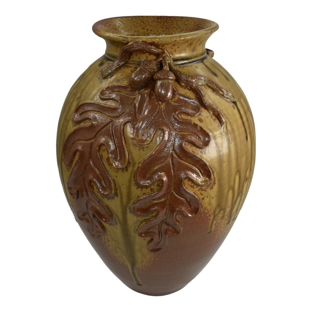 Door Studio Art Pottery 2012 Hand Thrown Mighty Oak Brown Ceramic Vase Tiller