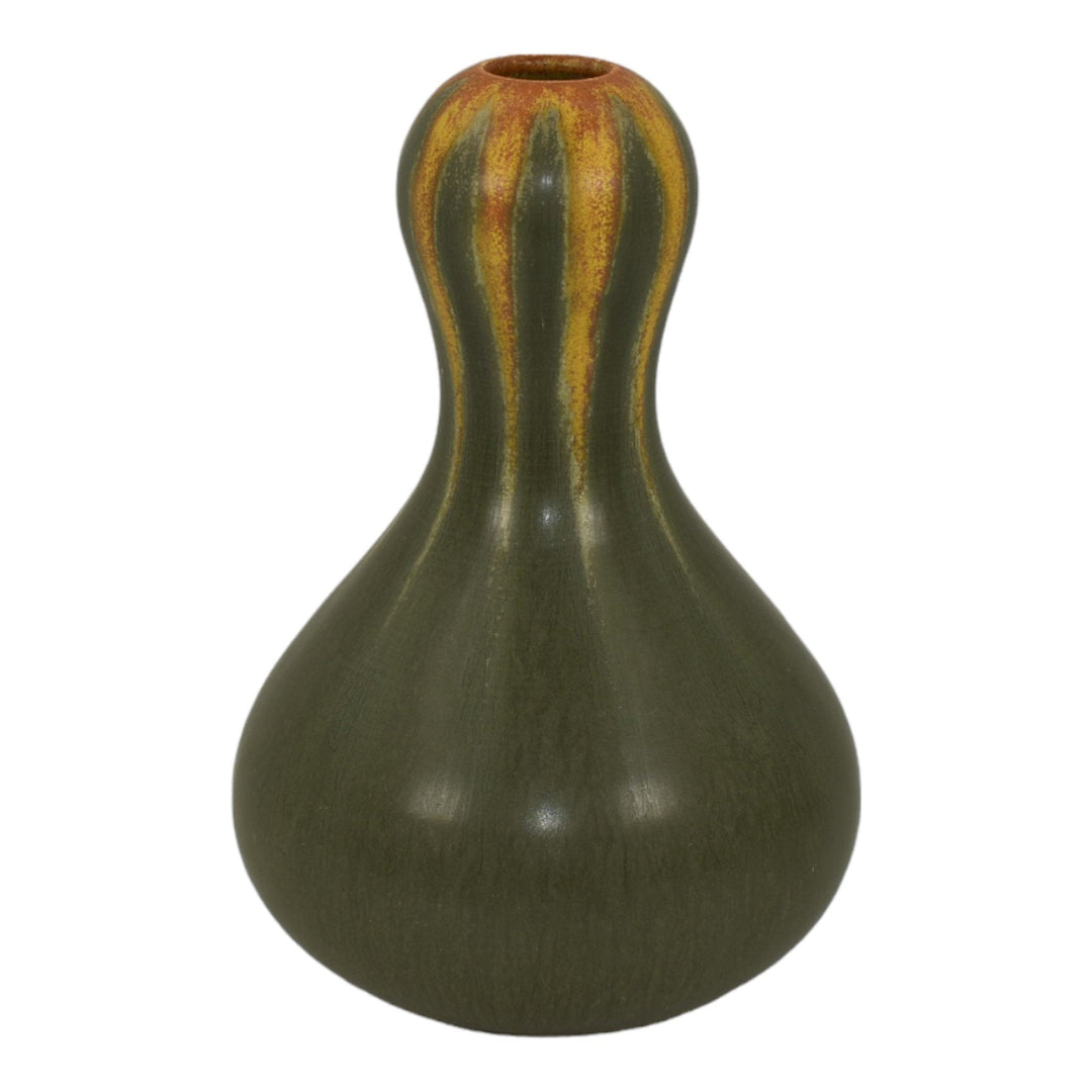 Ephraim Faience Pottery 2006 Pear Gourd Prairie Grass Glaze Vase 628