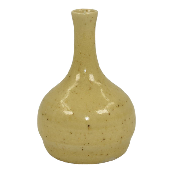 Pigeon Forge Tennessee Mid Century Modern Pottery Yellow Cabinet Vase Boling