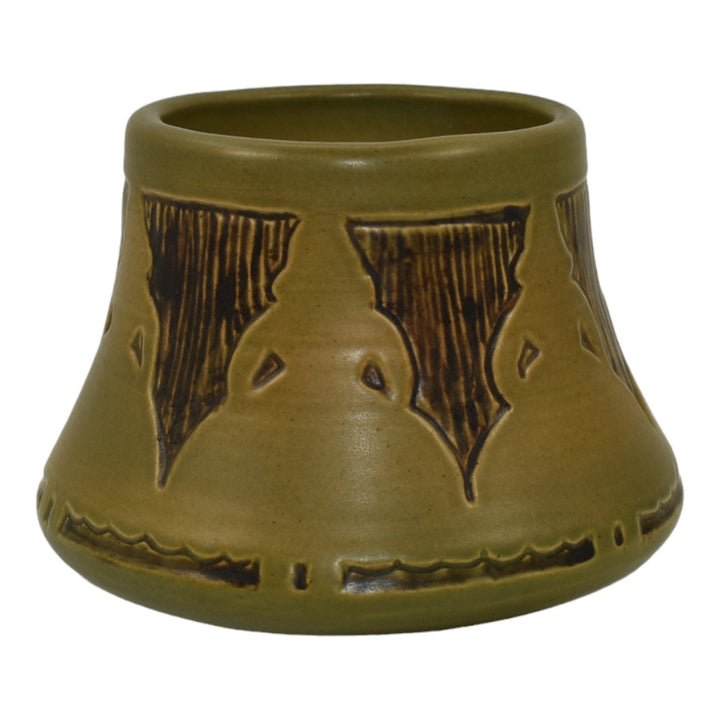 North Dakota School of Mines UND 1946 Vintage Pottery Green Ceramic Vase Reed - Just Art Pottery