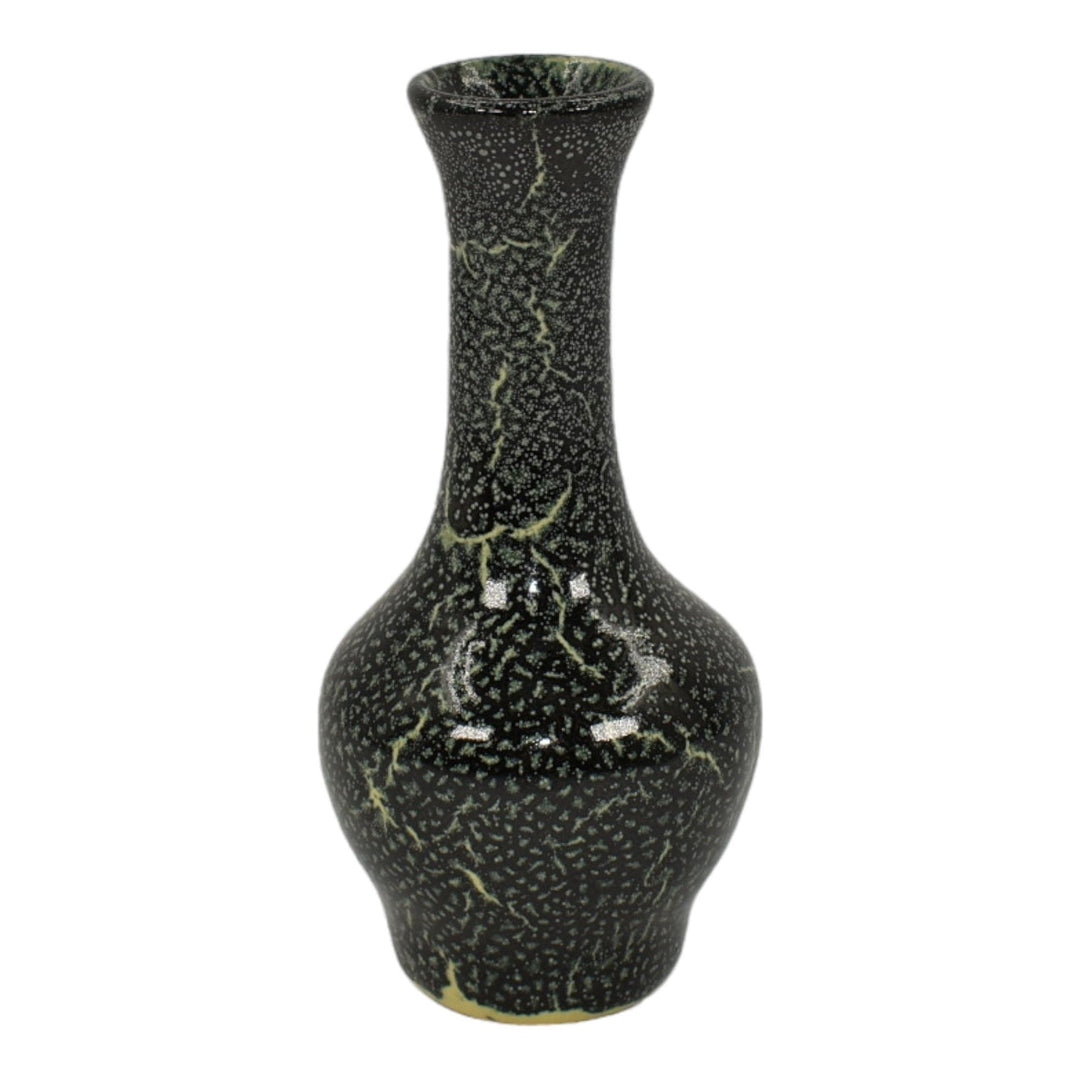Pigeon Forge Tennessee Vintage Art Pottery Black Crackle Ceramic Vase Ownby
