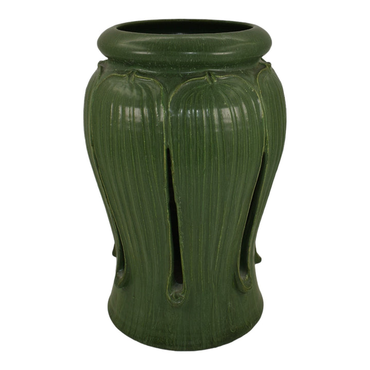 Ephraim Faience 2000 Pottery Matte Green Calabash Raindrop Leaf Ceramic Vase 727