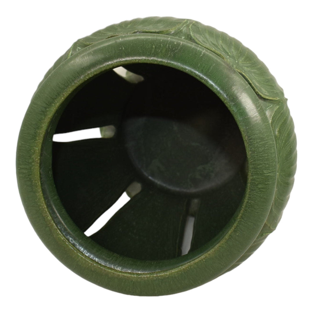 Ephraim Faience 2000 Pottery Matte Green Calabash Raindrop Leaf Ceramic Vase 727
