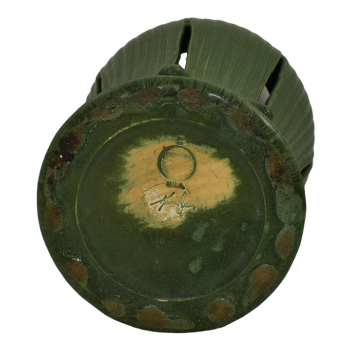 Ephraim Faience 2000 Pottery Matte Green Calabash Raindrop Leaf Ceramic Vase 727