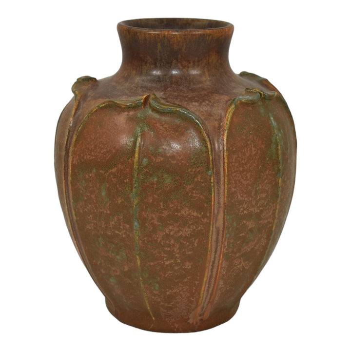 Ephraim Faience 2011 Hand Made Pottery Brown Simple Leaf Ceramic Vase E21