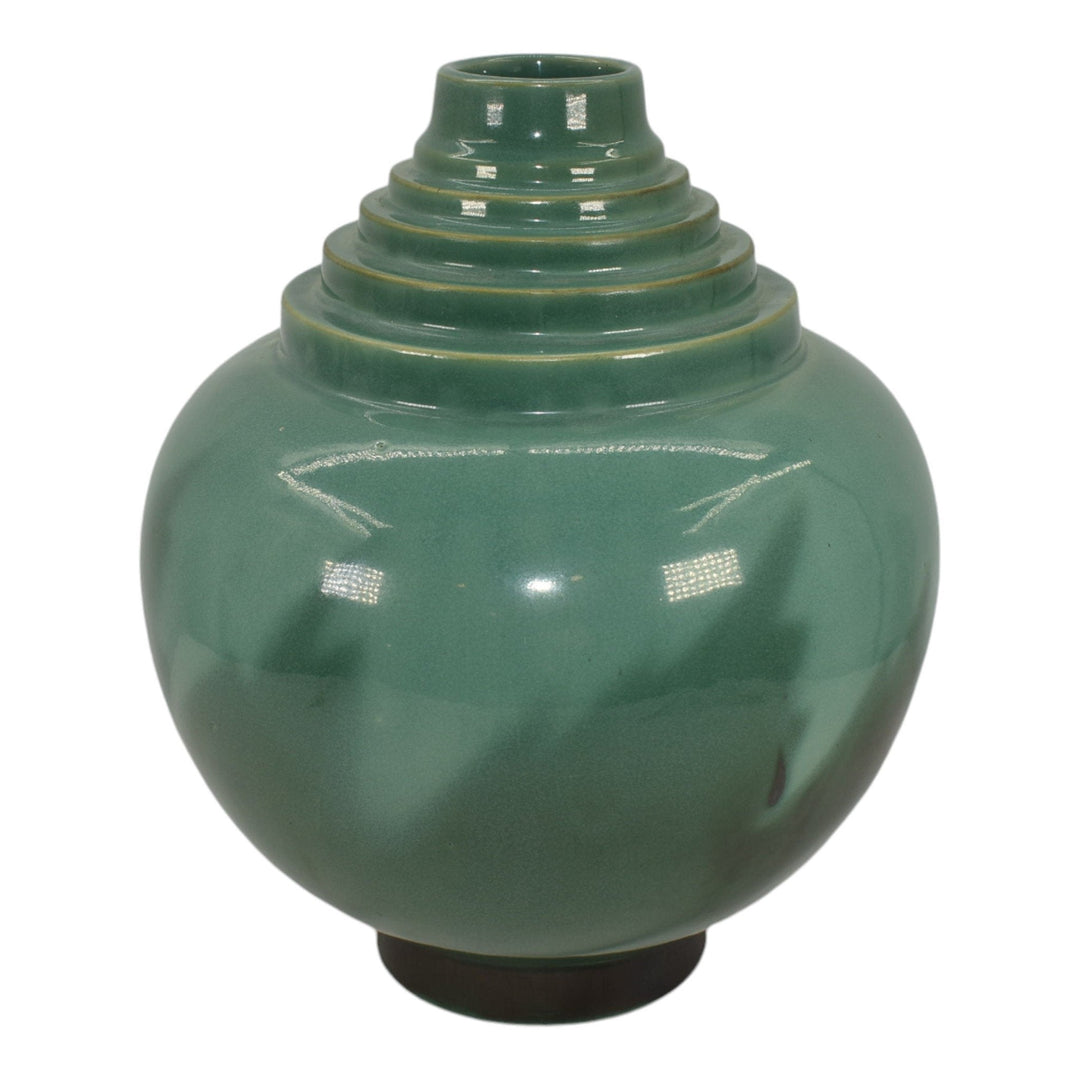 Roseville Futura Green 1928 Vintage Art Deco Pottery Flame Ceramic Vase 391-10