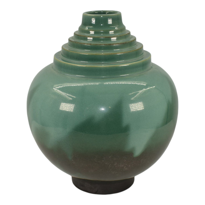 Roseville Futura Green 1928 Vintage Art Deco Pottery Flame Ceramic Vase 391-10