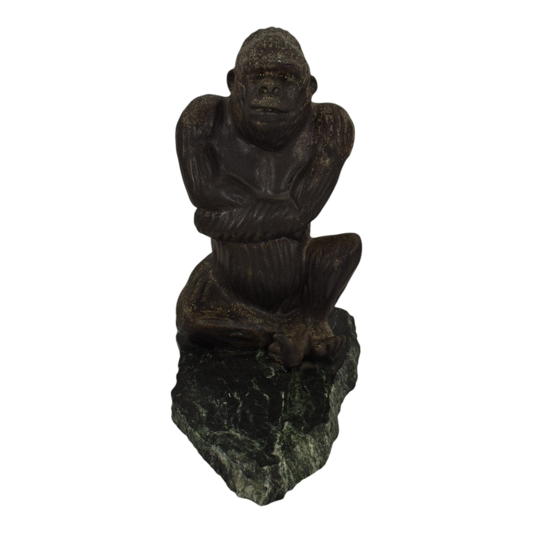 Daga Studio Vintage Art Pottery Ceramic Gorilla Figurine On A Rock 75