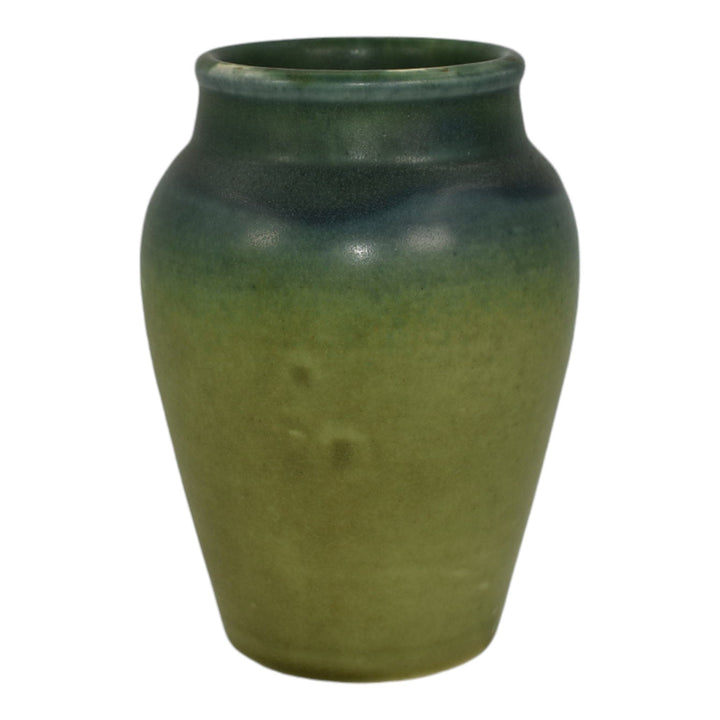 Rookwood 1905 Vintage Arts And Crafts Pottery Matte Green Ceramic Vase 1123