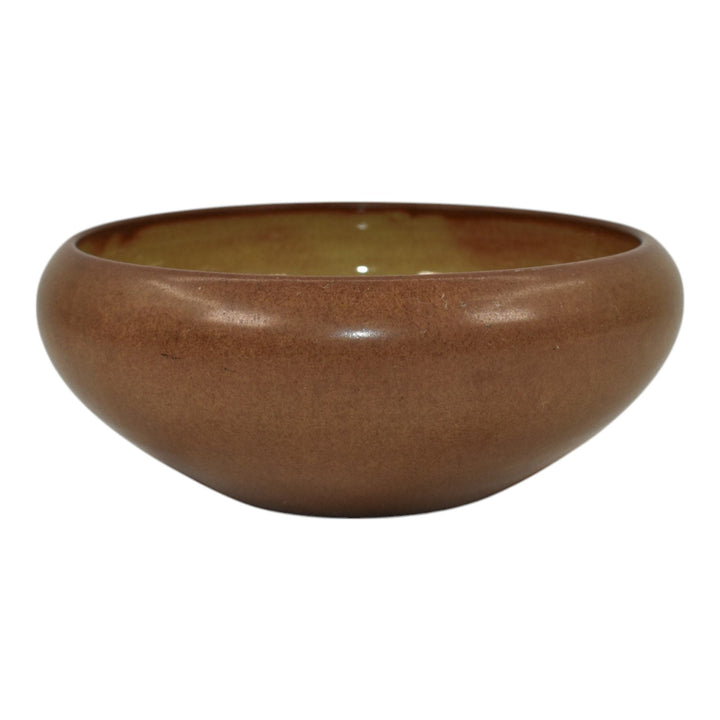 Marblehead Vintage Arts and Crafts Pottery Brown Tan Ceramic Bowl