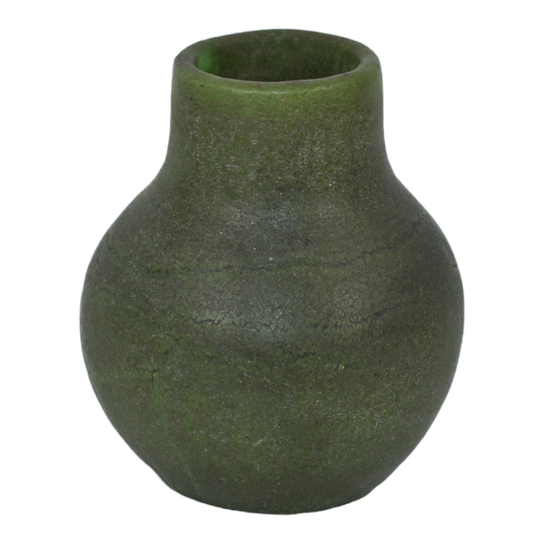 Grueby 1900s Vintage Arts and Crafts Pottery Organic Matte Green Ceramic Vase - Just Art Pottery