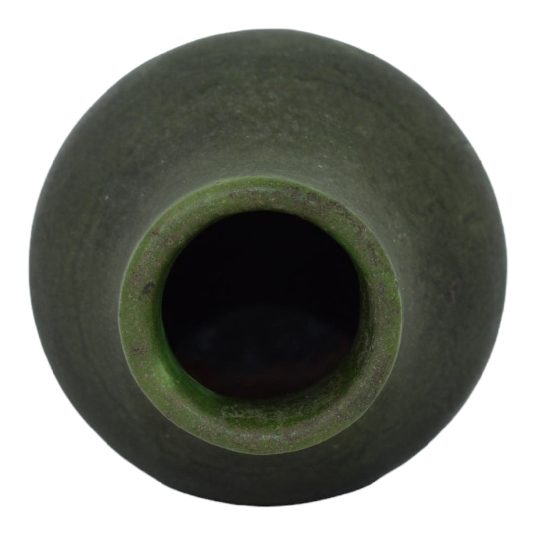 Grueby 1900s Vintage Arts and Crafts Pottery Organic Matte Green Ceramic Vase - Just Art Pottery