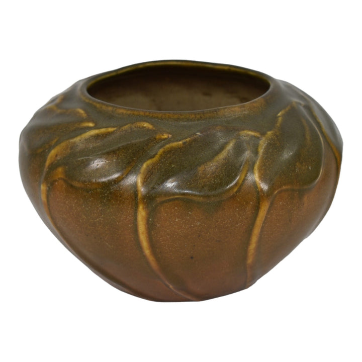 Van Briggle 1915 Arts And Crafts Pottery Matte Brown Leaves Bowl Vase 510 - Just Art Pottery