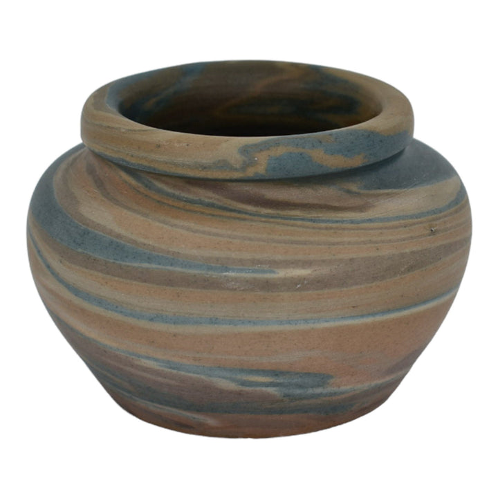 Niloak Mission Swirl 1910-24 Vintage Hand Made Art Pottery Blue Bulbous Vase - Just Art Pottery