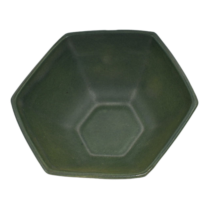 Roseville Rosecraft Hexagon Green 1925 Vintage Art Pottery Ceramic Bowl 134-4 - Just Art Pottery