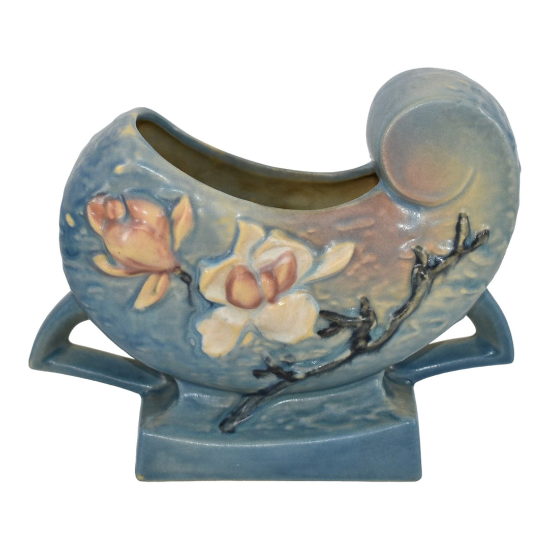 Roseville Magnolia Blue 1943 Vintage Art Pottery Ceramic Cornucopia Vase 183-6