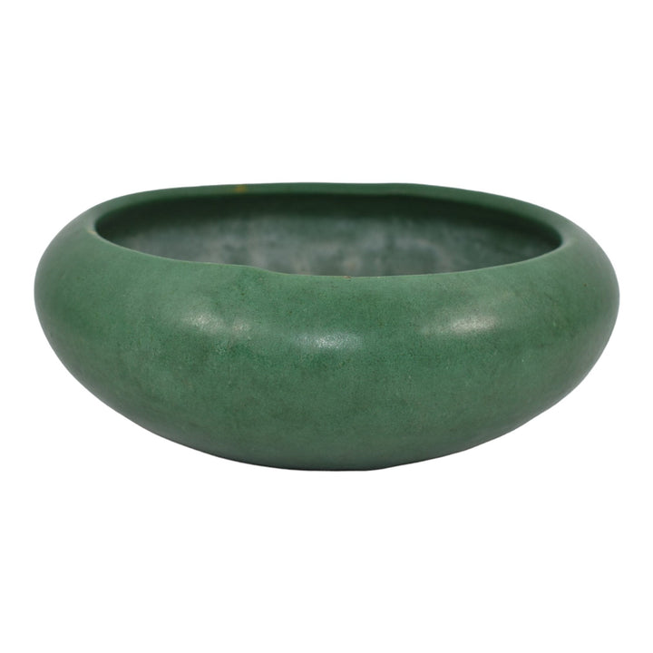 Zanesville Stoneware 1920s Vintage Arts And Craft Pottery Matte Green Bowl - Just Art Pottery