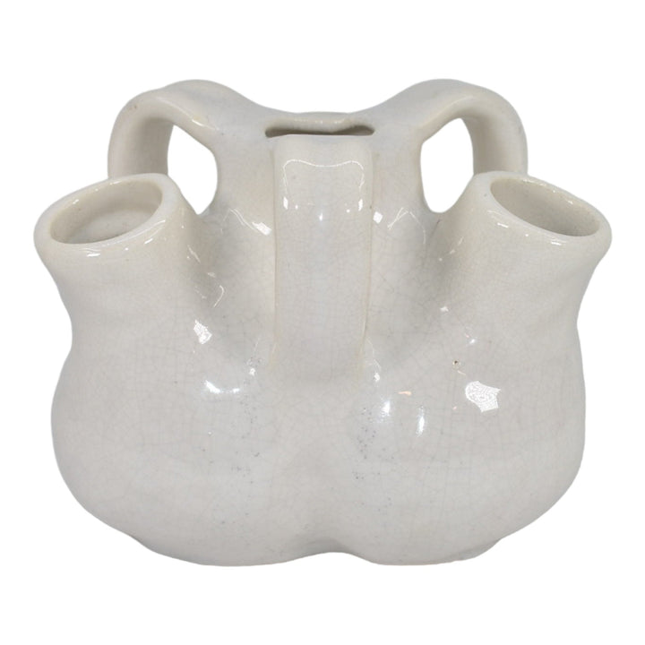 Muncie Spanish Line 1920s Vintage Art Deco Pottery White Aorta Flower Vase 278-5